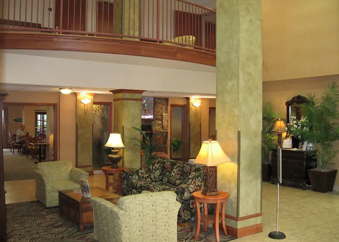 Triple Play Resort Hotel & Suites